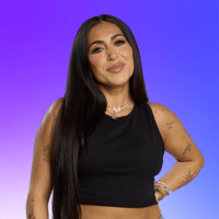 Ellie on KISS