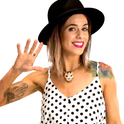 Hattie Pearson Presenter Biography Hits Radio