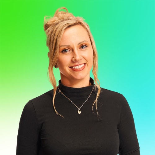 The Hits Radio Evening Show with Maxine Knight