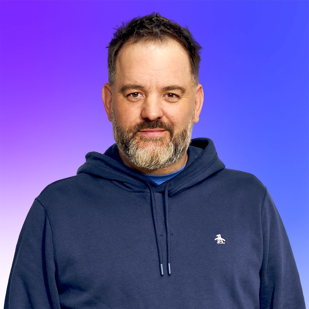Steve Smart in the mix with non-stop old skool & anthems